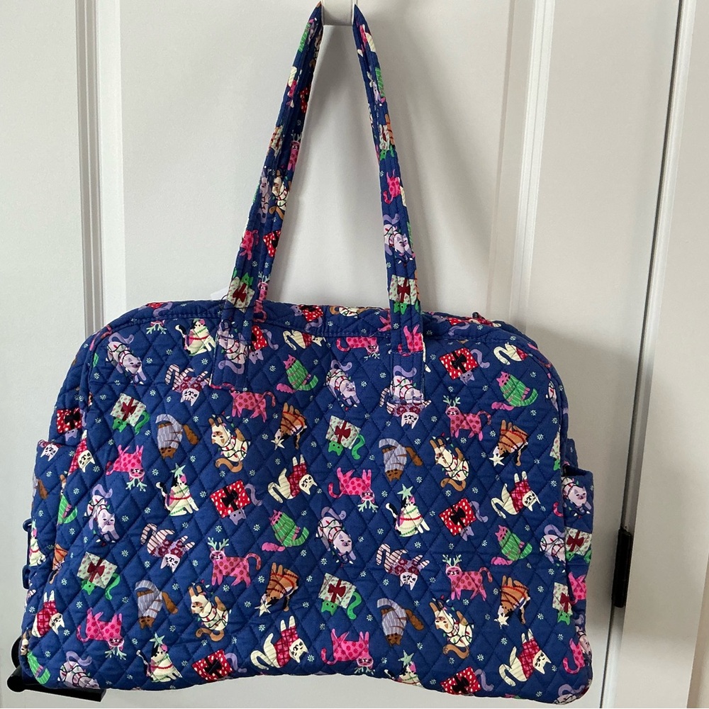 NWT Vera Bradley Large Weekender Travel Bag—Catnip Christmas
